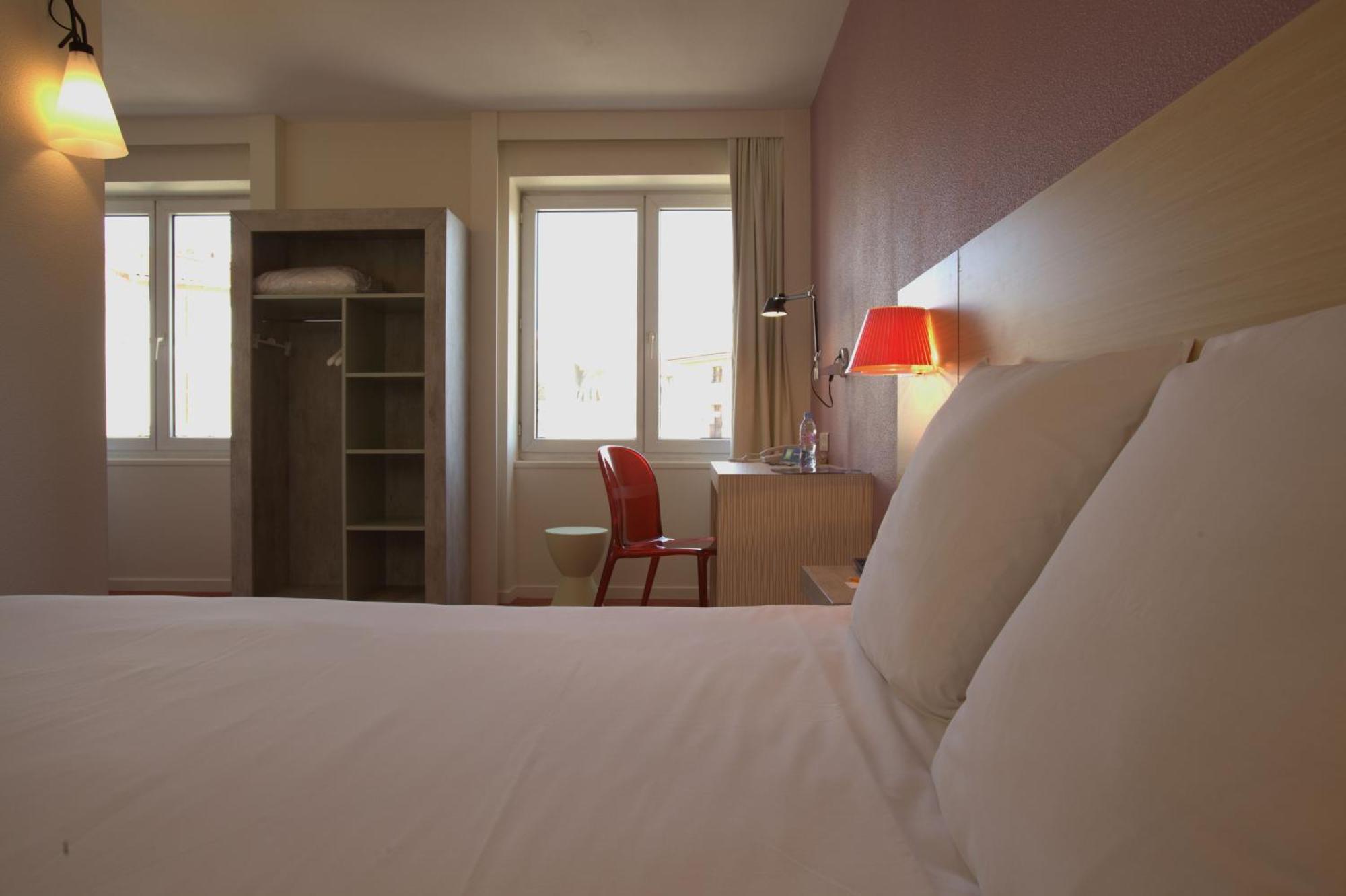 Ibis Styles Le Puy En Velay Hotel Buitenkant foto