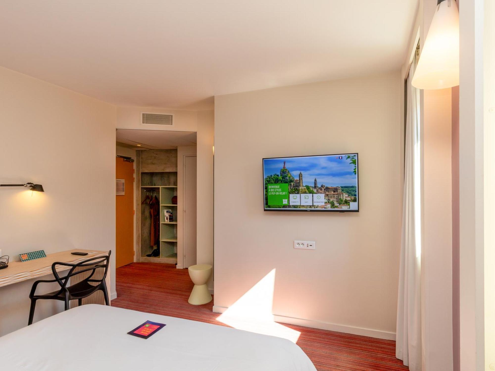Ibis Styles Le Puy En Velay Hotel Buitenkant foto