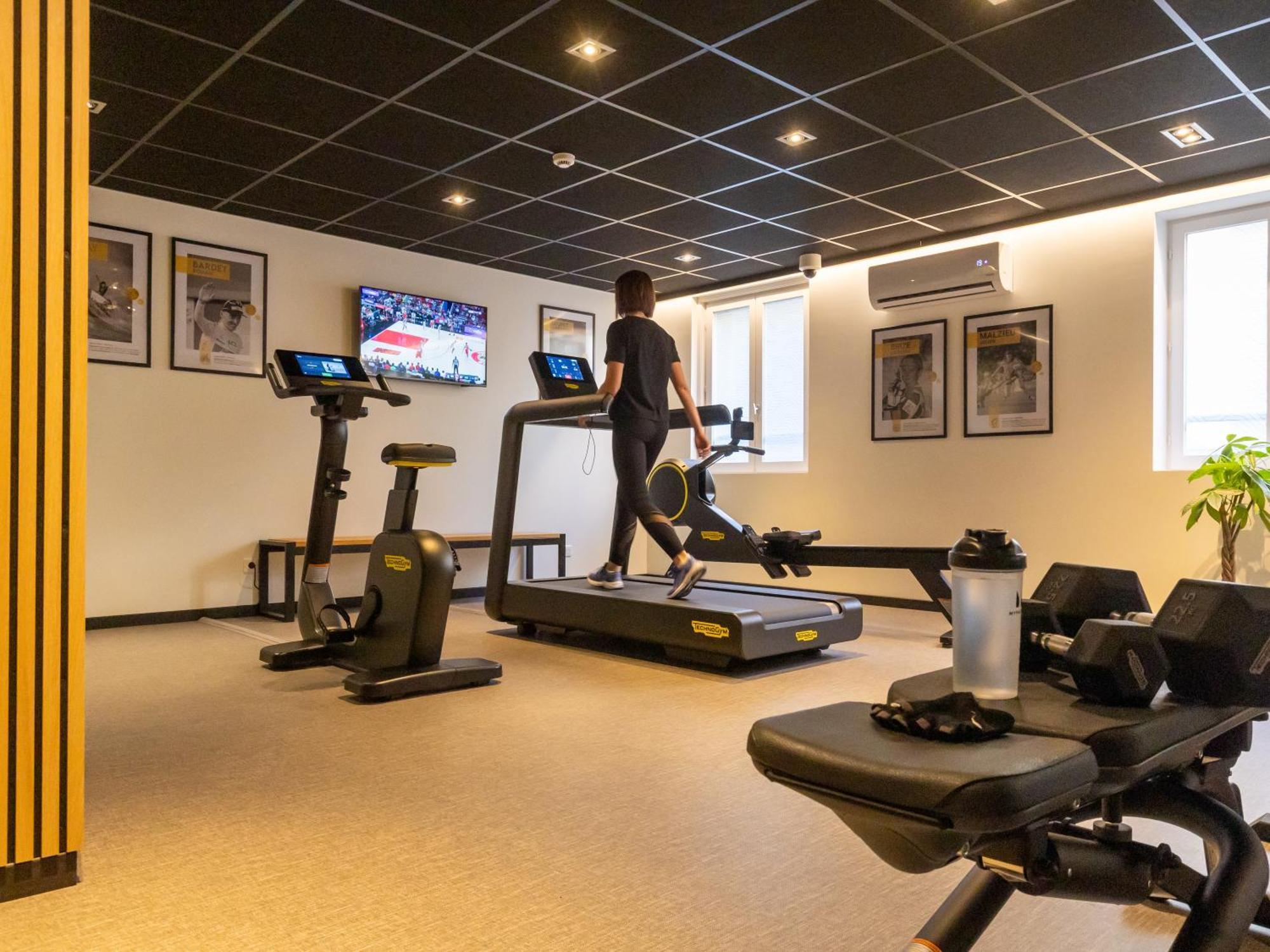 Ibis Styles Le Puy En Velay Hotel Buitenkant foto