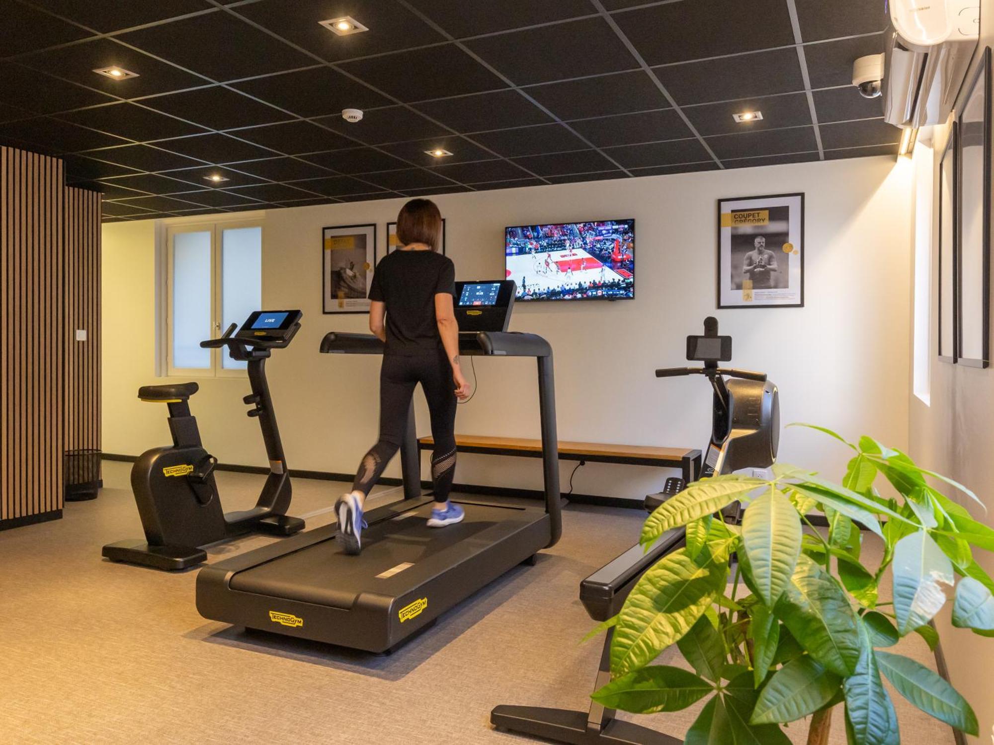 Ibis Styles Le Puy En Velay Hotel Buitenkant foto