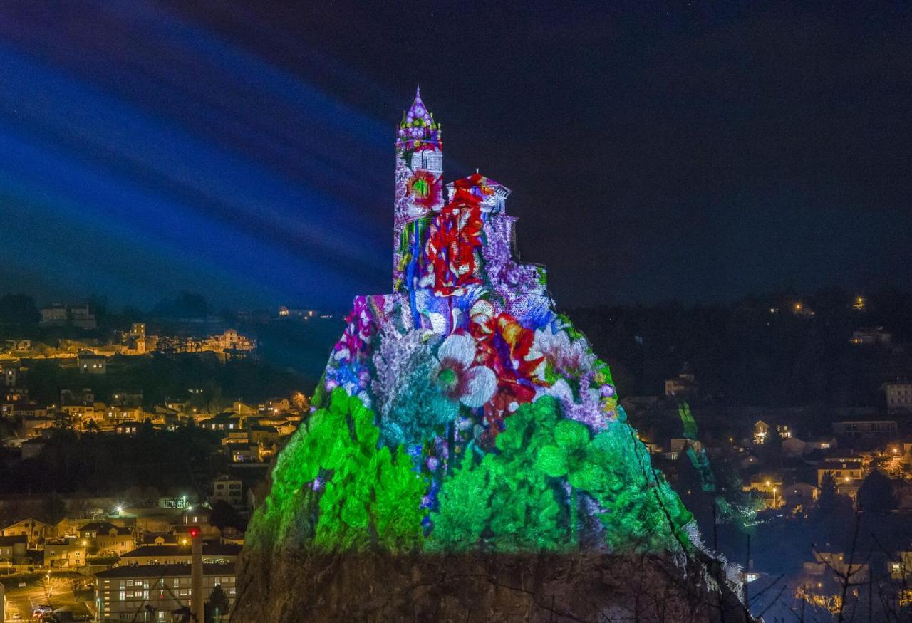 Ibis Styles Le Puy En Velay Hotel Buitenkant foto